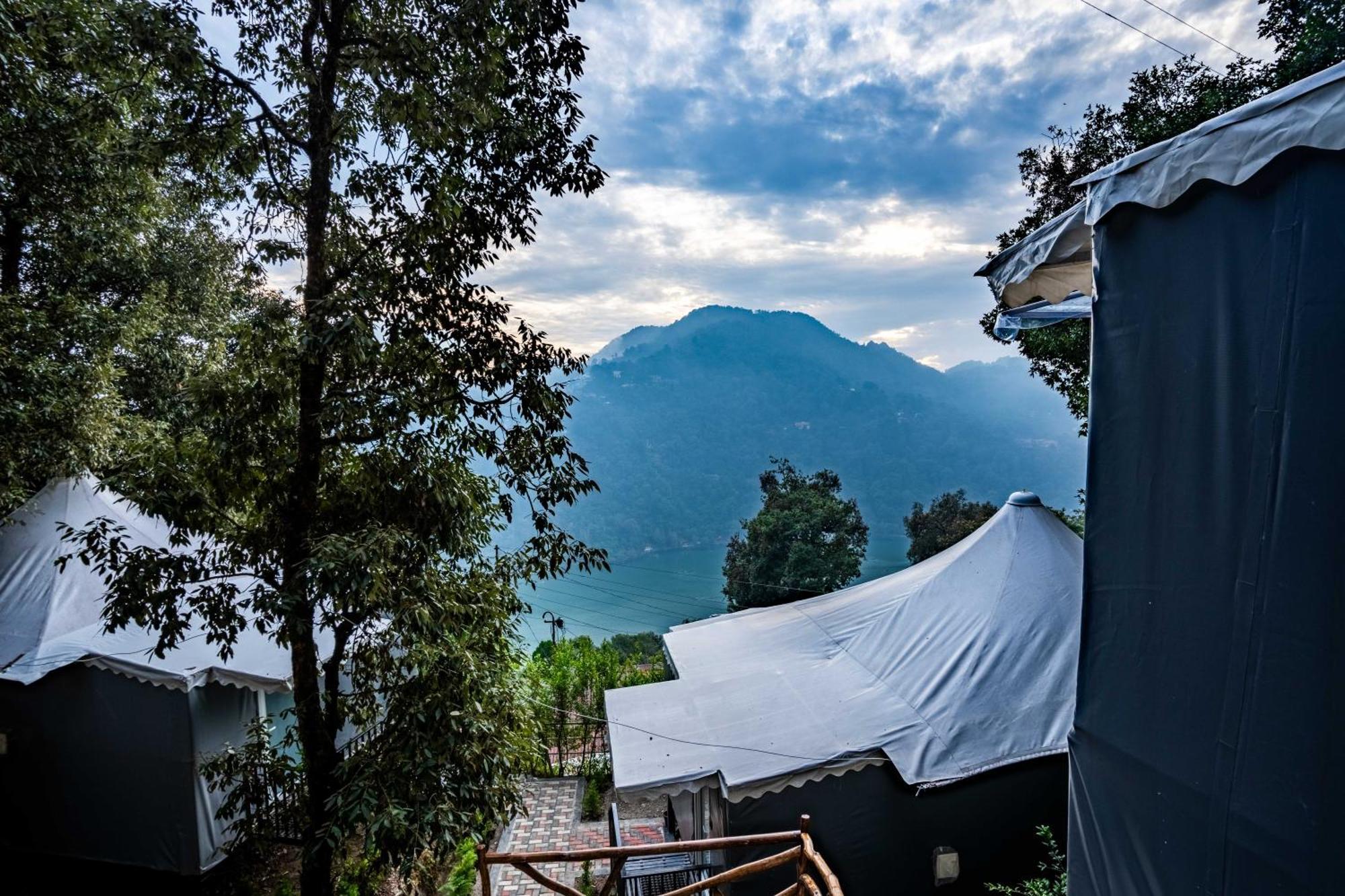 Hotel The Whispering Oaks Nainital Exteriér fotografie