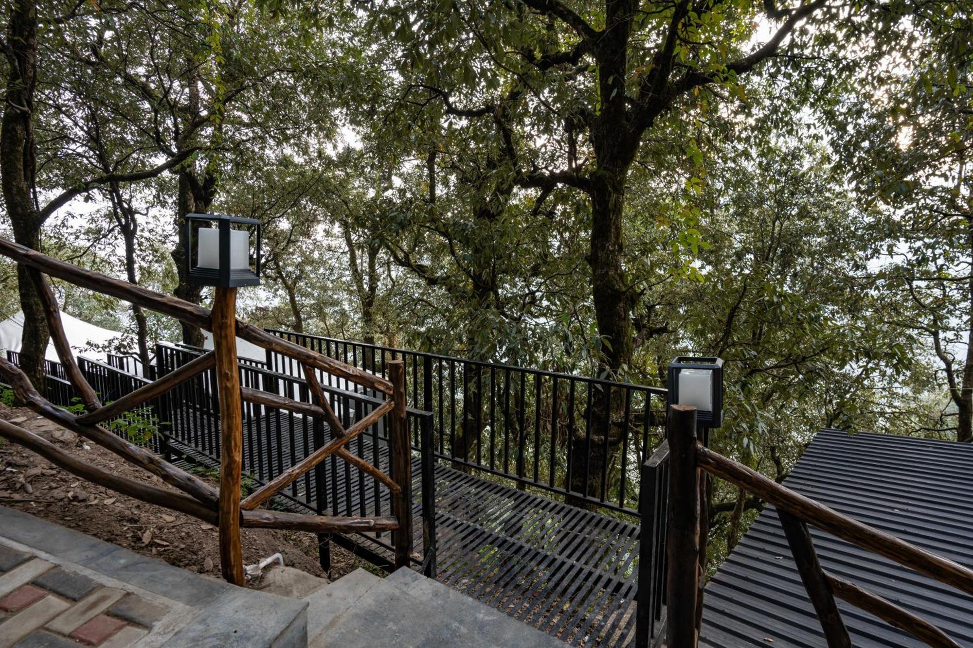 Hotel The Whispering Oaks Nainital Exteriér fotografie